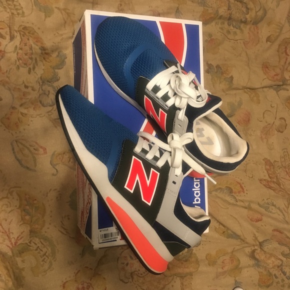 New Balance (247) Running Sneakers - Picture 3 of 8